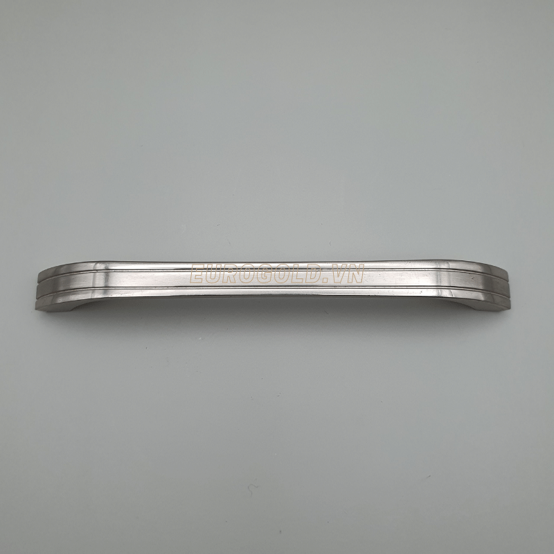 Tay nắm tủ Eurogold BH8805 - 1 53 1