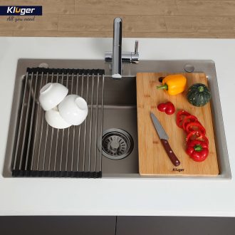 Thớt gỗ tre Kluger KCB 104W thực tế