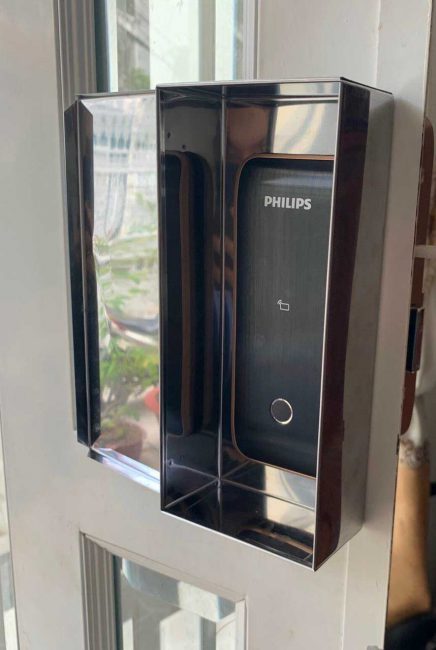 khoa-cua-thong-minh-5100-1hbks-436x650-3 Khoá cửa thông minh Philips 5100-5HBKS
